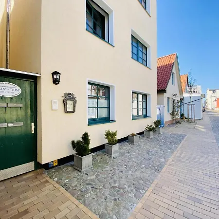 Ferienwohnung Kapitänshaus Fröhlich/Tom Rostock Exterior foto